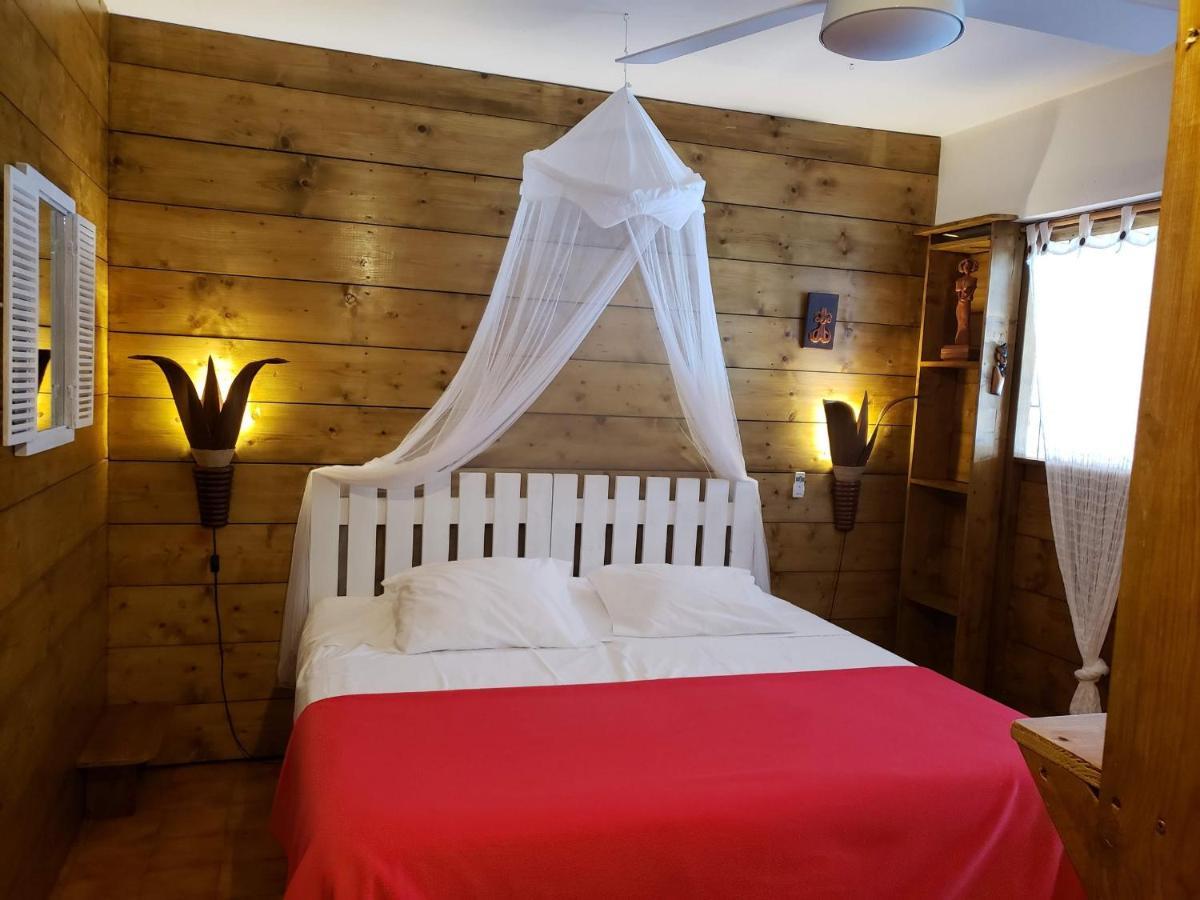 Les Bananes Vertes Ecolodges Saint-Claude Zewnętrze zdjęcie