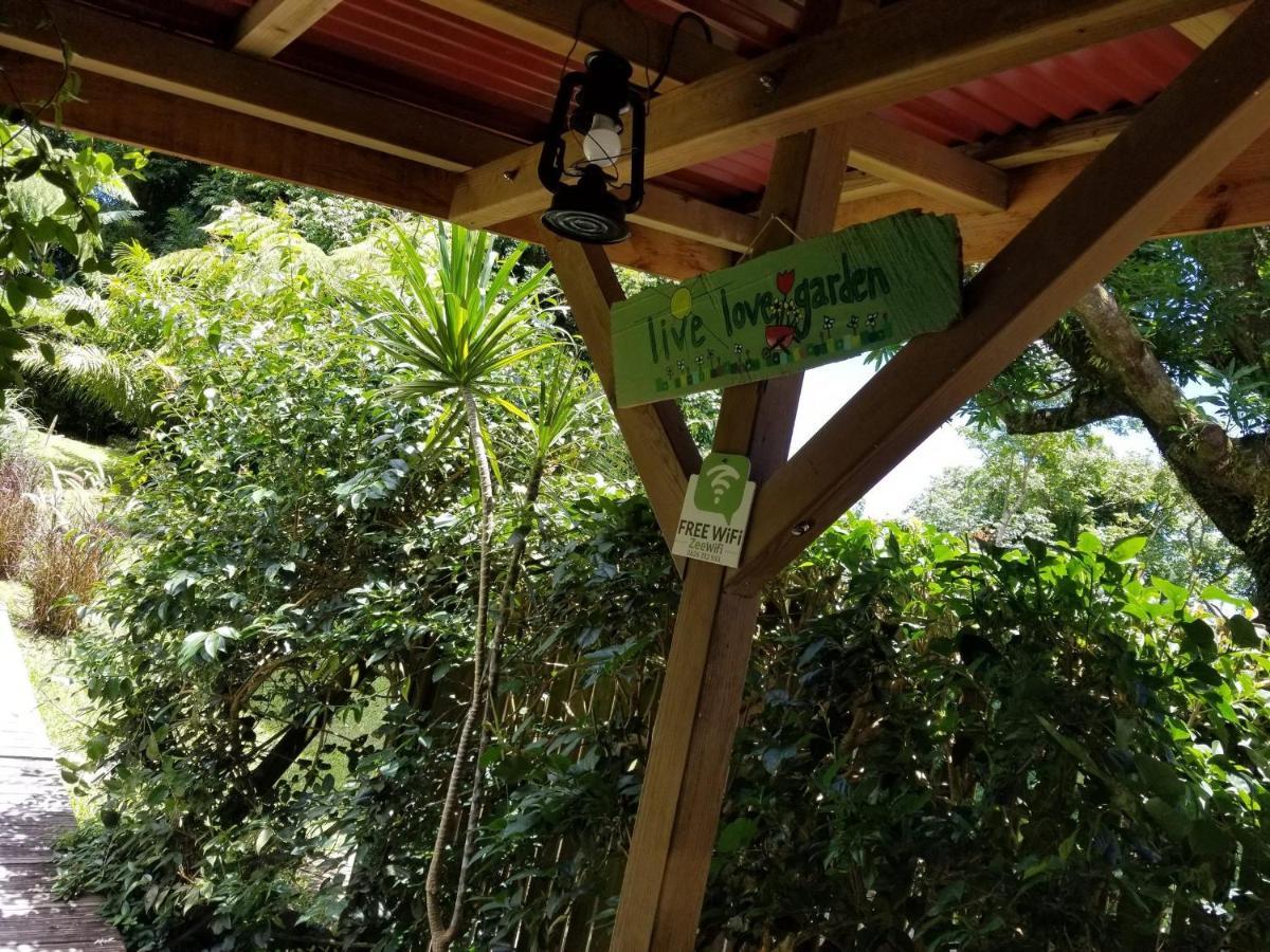 Les Bananes Vertes Ecolodges Saint-Claude Zewnętrze zdjęcie